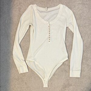 Free people L button front bodysuit